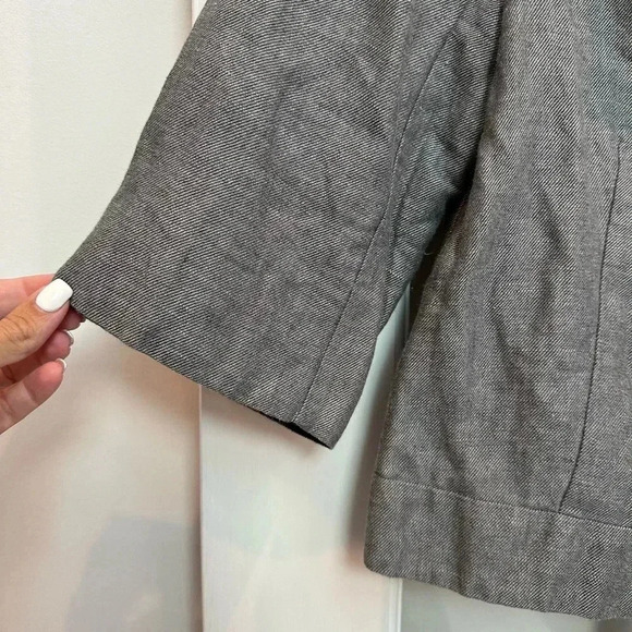 Banana Republic Grey Linen Blend Cropped Blazer Jacket Women’s Size 10 Medium M - Picture 4 of 12